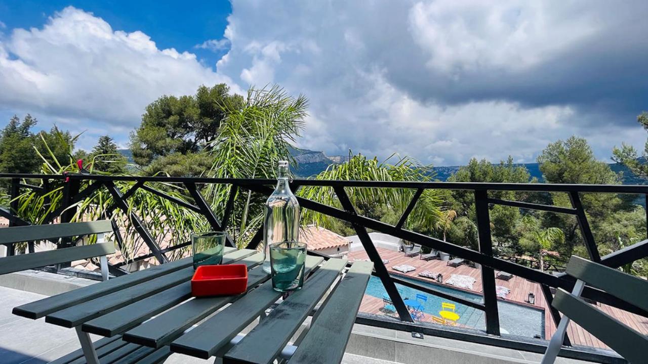 Villa Holistika : Bed And Breakfast / Pool / Air Conditioning/ Mont Faron Тулон Экстерьер фото
