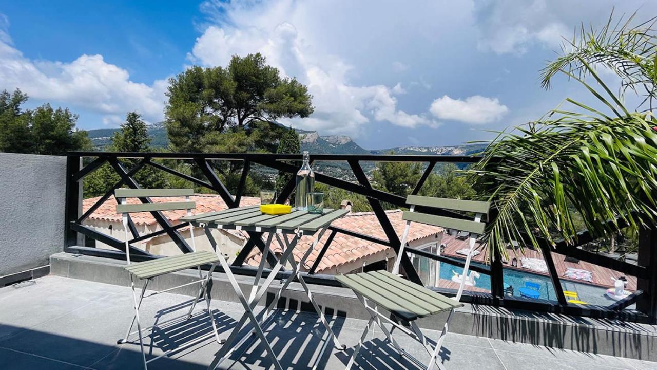 Villa Holistika : Bed And Breakfast / Pool / Air Conditioning/ Mont Faron Тулон Экстерьер фото